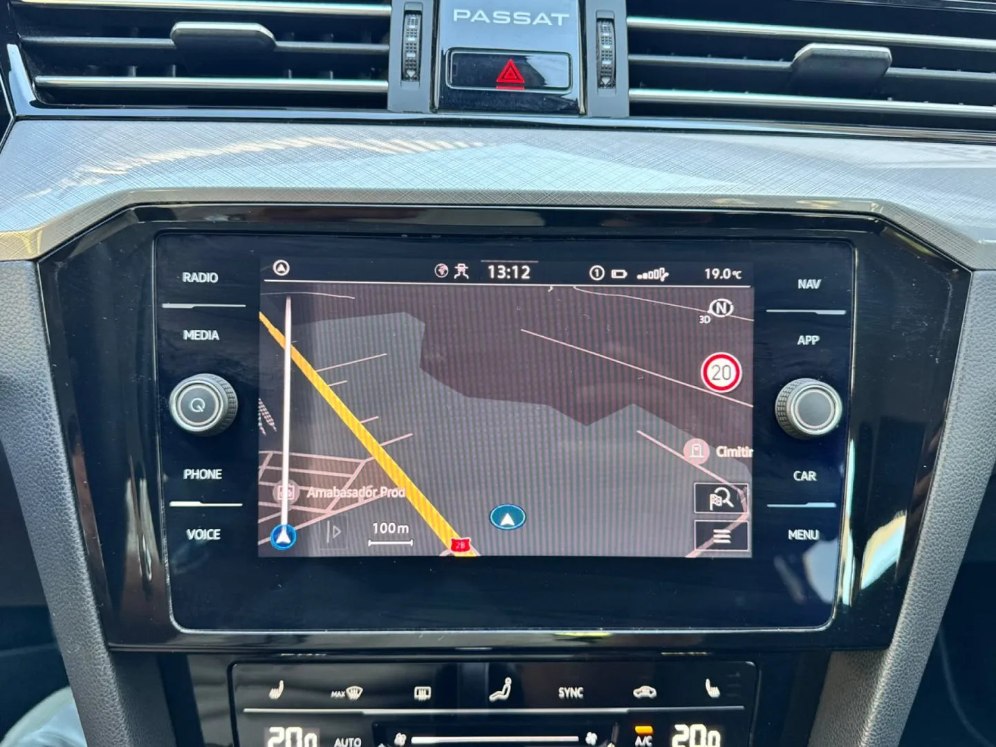 Cumpara/ Vinde online Volkswagen Passat 2021 SH, la cel mai bun pret pentru tine!