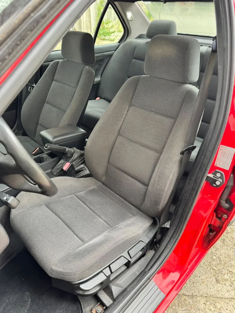 Cumpara/ Vinde online BMW 3 Series 1993 SH, la cel mai bun pret pentru tine!