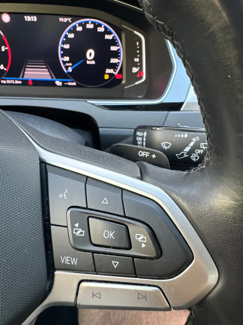 Cumpara/ Vinde online Volkswagen Passat 2021 SH, la cel mai bun pret pentru tine!