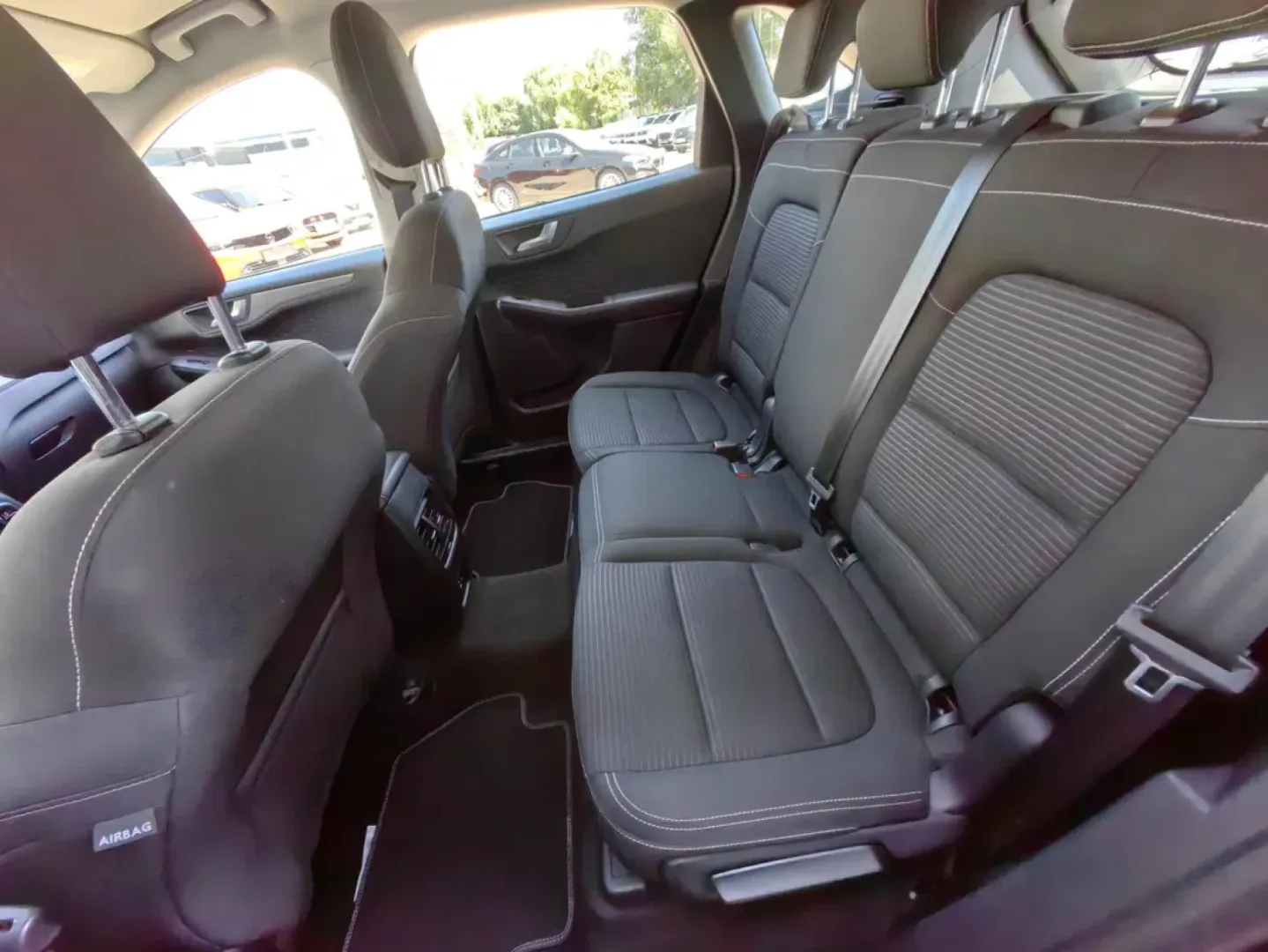 Cumpara/ Vinde online Ford Kuga 2021 SH, la cel mai bun pret pentru tine!