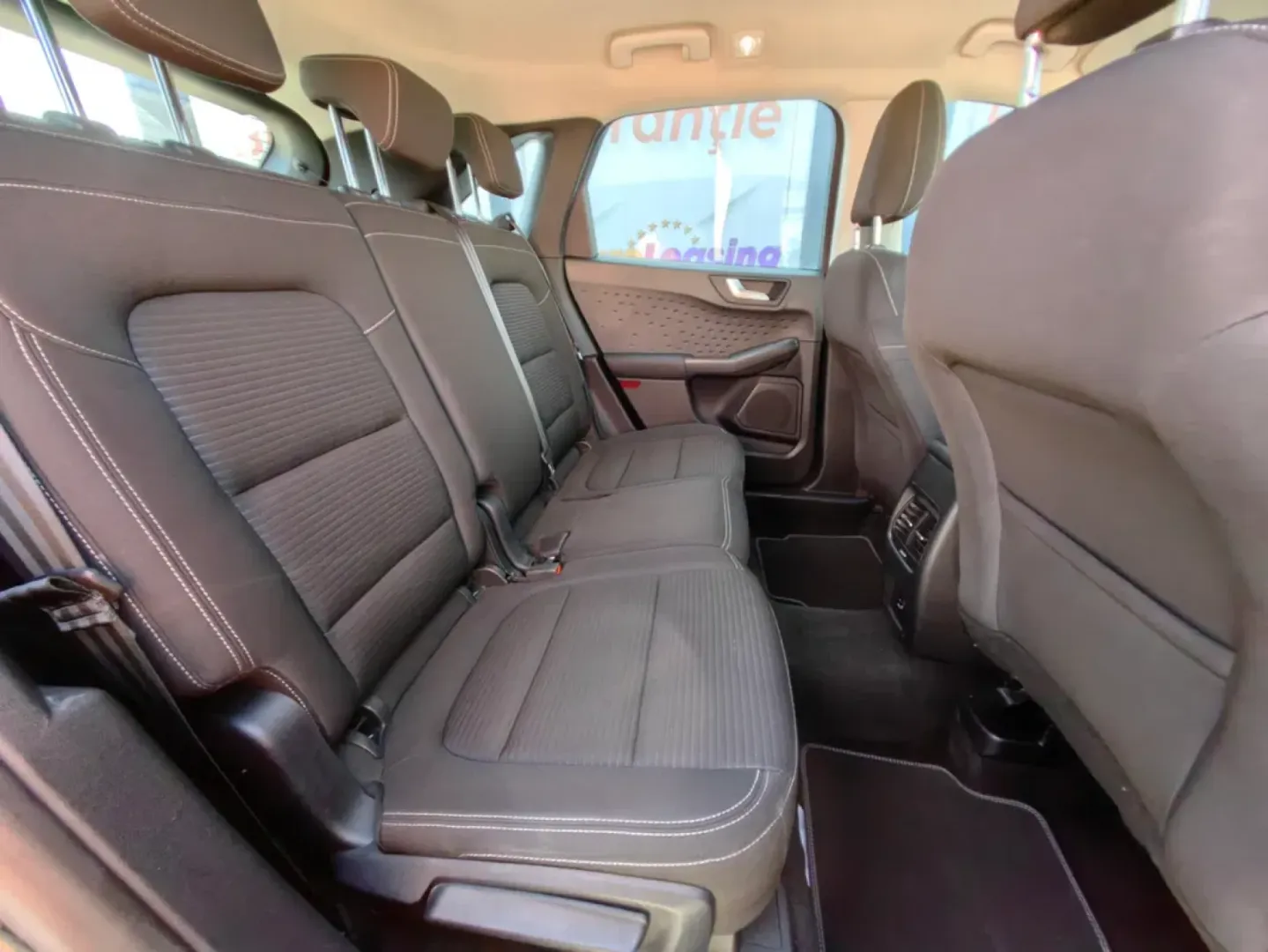 Cumpara/ Vinde online Ford Kuga 2021 SH, la cel mai bun pret pentru tine!