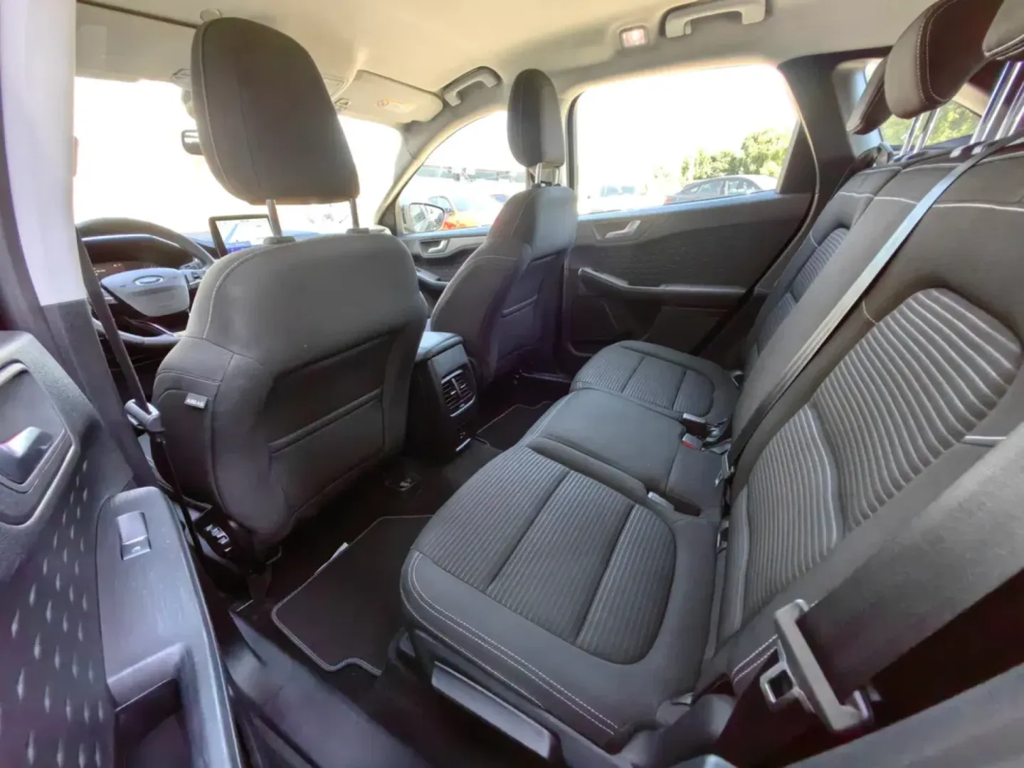 Cumpara/ Vinde online Ford Kuga 2021 SH, la cel mai bun pret pentru tine!