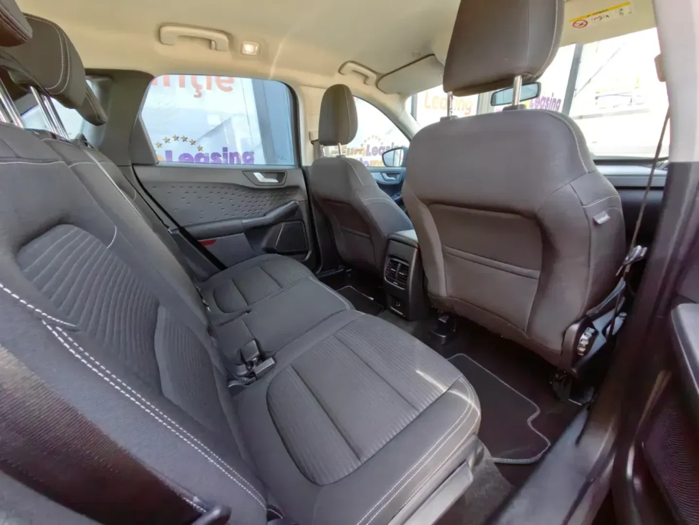 Cumpara/ Vinde online Ford Kuga 2021 SH, la cel mai bun pret pentru tine!