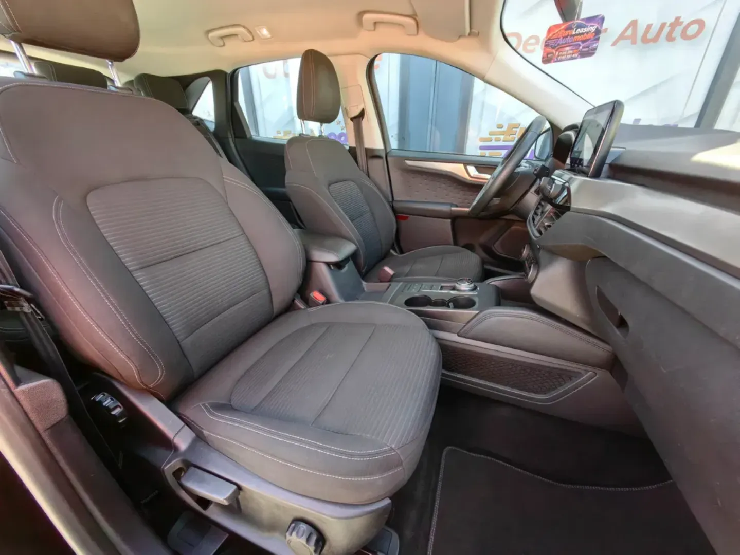 Cumpara/ Vinde online Ford Kuga 2021 SH, la cel mai bun pret pentru tine!