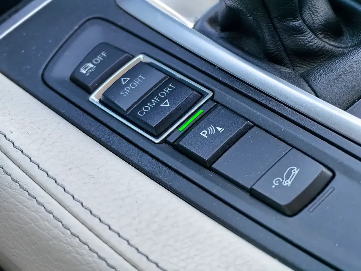 Cumpara/ Vinde online BMW X6 2015 SH, la cel mai bun pret pentru tine!