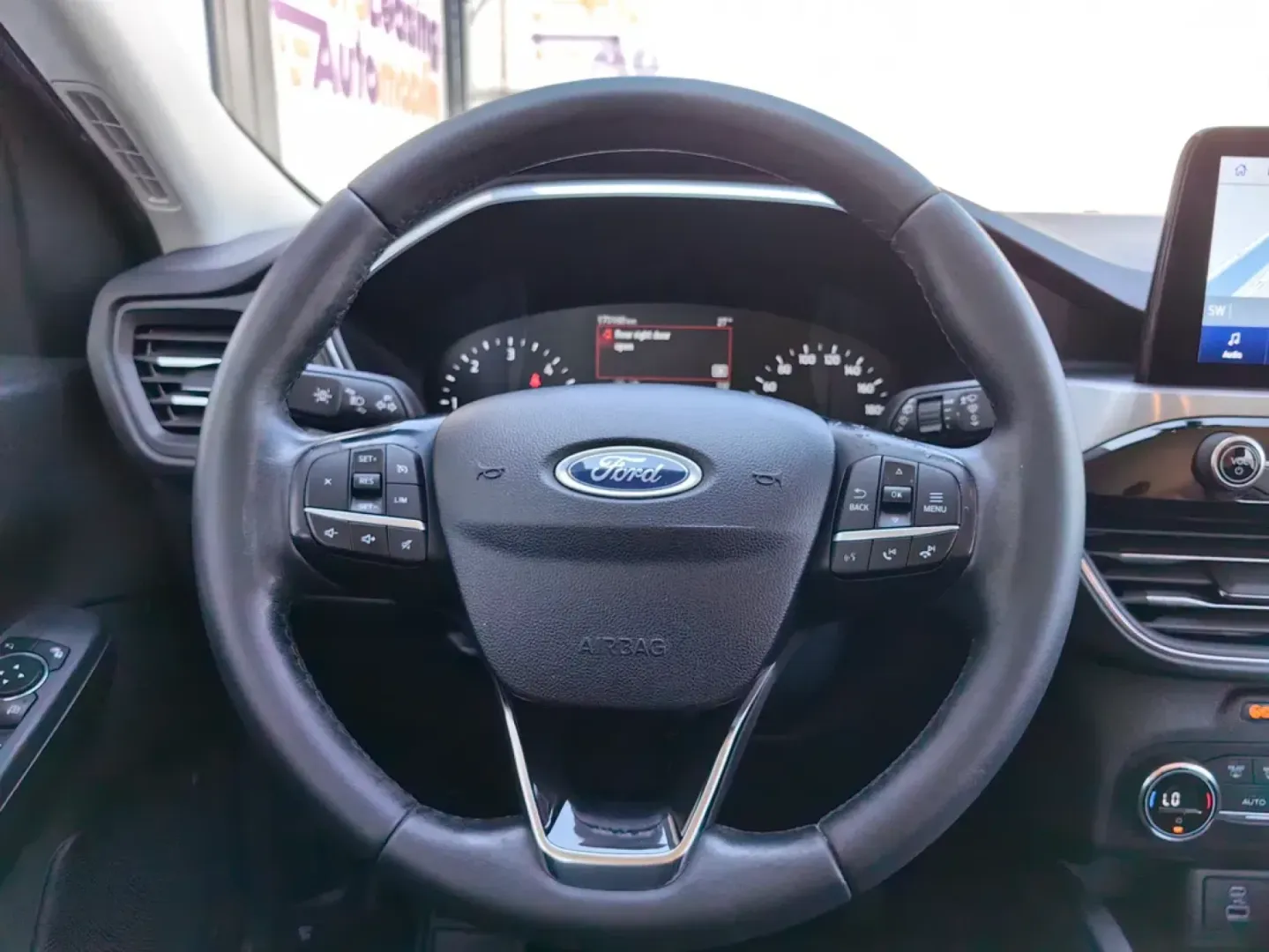 Cumpara/ Vinde online Ford Kuga 2021 SH, la cel mai bun pret pentru tine!