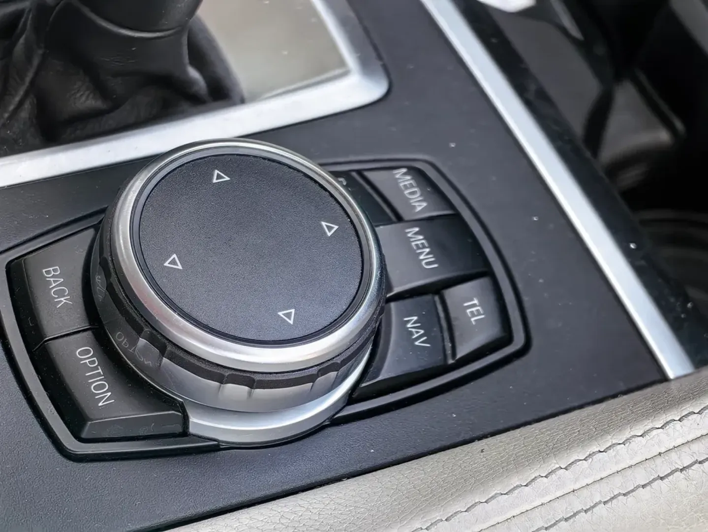 Cumpara/ Vinde online BMW X6 2015 SH, la cel mai bun pret pentru tine!