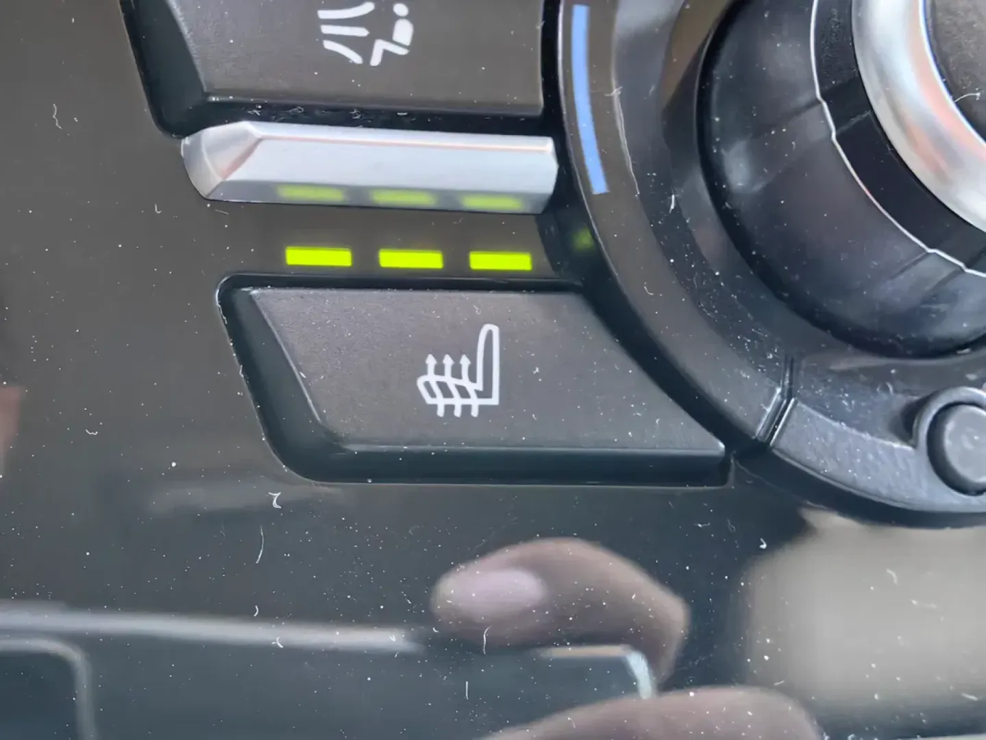 Cumpara/ Vinde online BMW X6 2015 SH, la cel mai bun pret pentru tine!