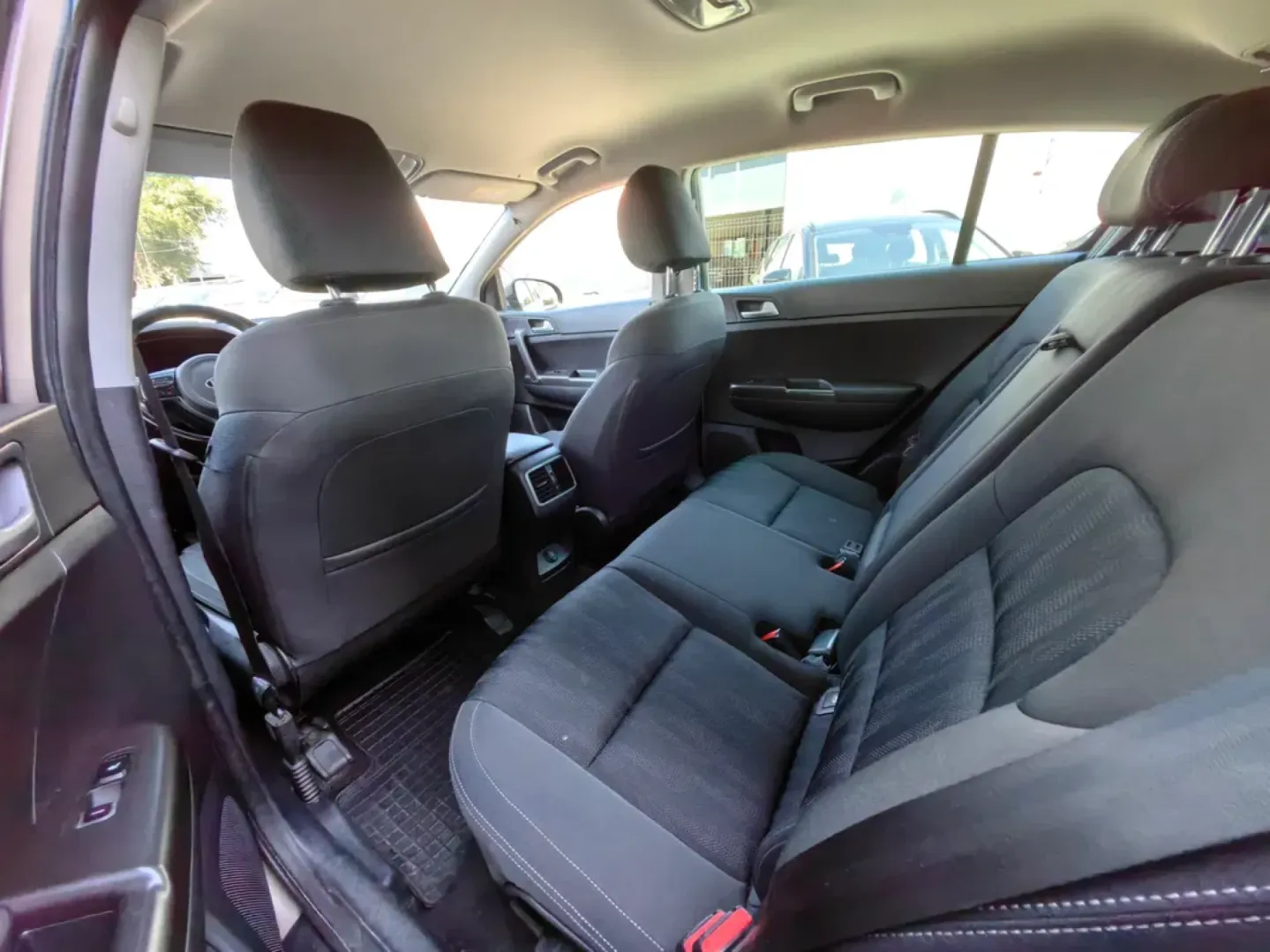 Cumpara/ Vinde online Kia Sportage 2016 SH, la cel mai bun pret pentru tine!