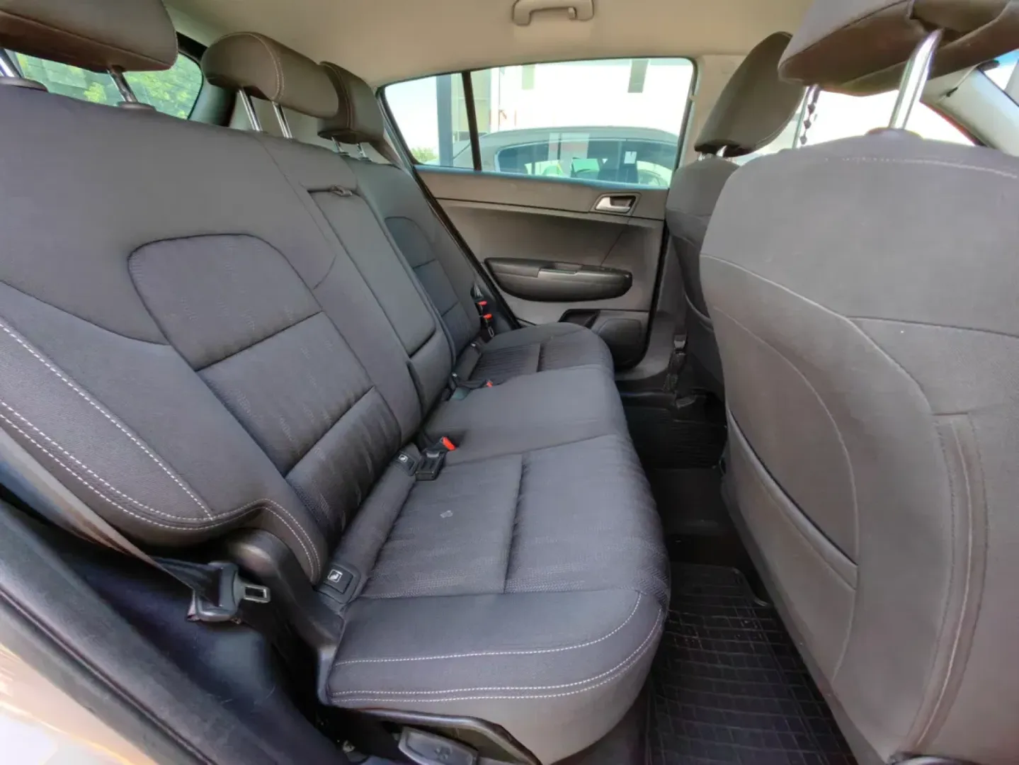 Cumpara/ Vinde online Kia Sportage 2016 SH, la cel mai bun pret pentru tine!