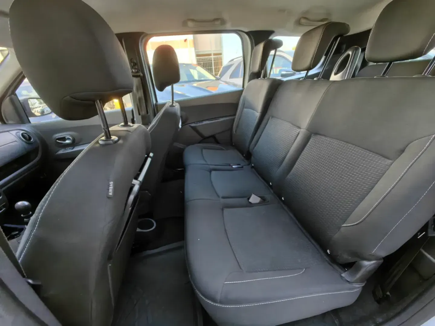 Cumpara/ Vinde online Dacia Lodgy 2021 SH, la cel mai bun pret pentru tine!