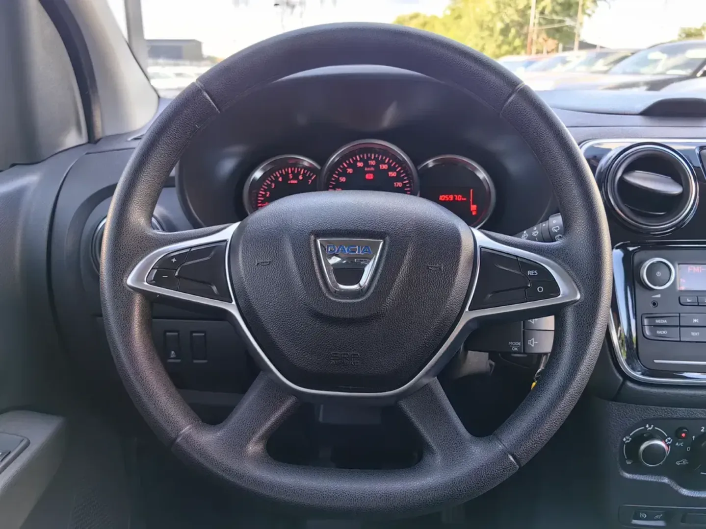 Cumpara/ Vinde online Dacia Lodgy 2021 SH, la cel mai bun pret pentru tine!