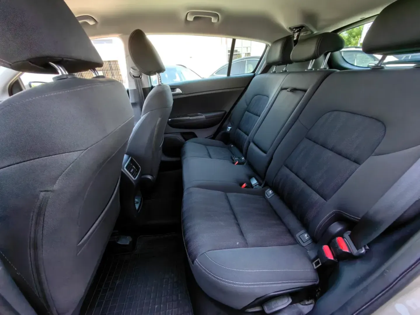 Cumpara/ Vinde online Kia Sportage 2016 SH, la cel mai bun pret pentru tine!