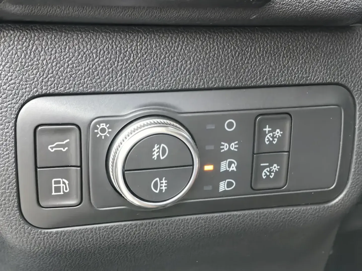 Cumpara/ Vinde online Ford Kuga 2021 SH, la cel mai bun pret pentru tine!