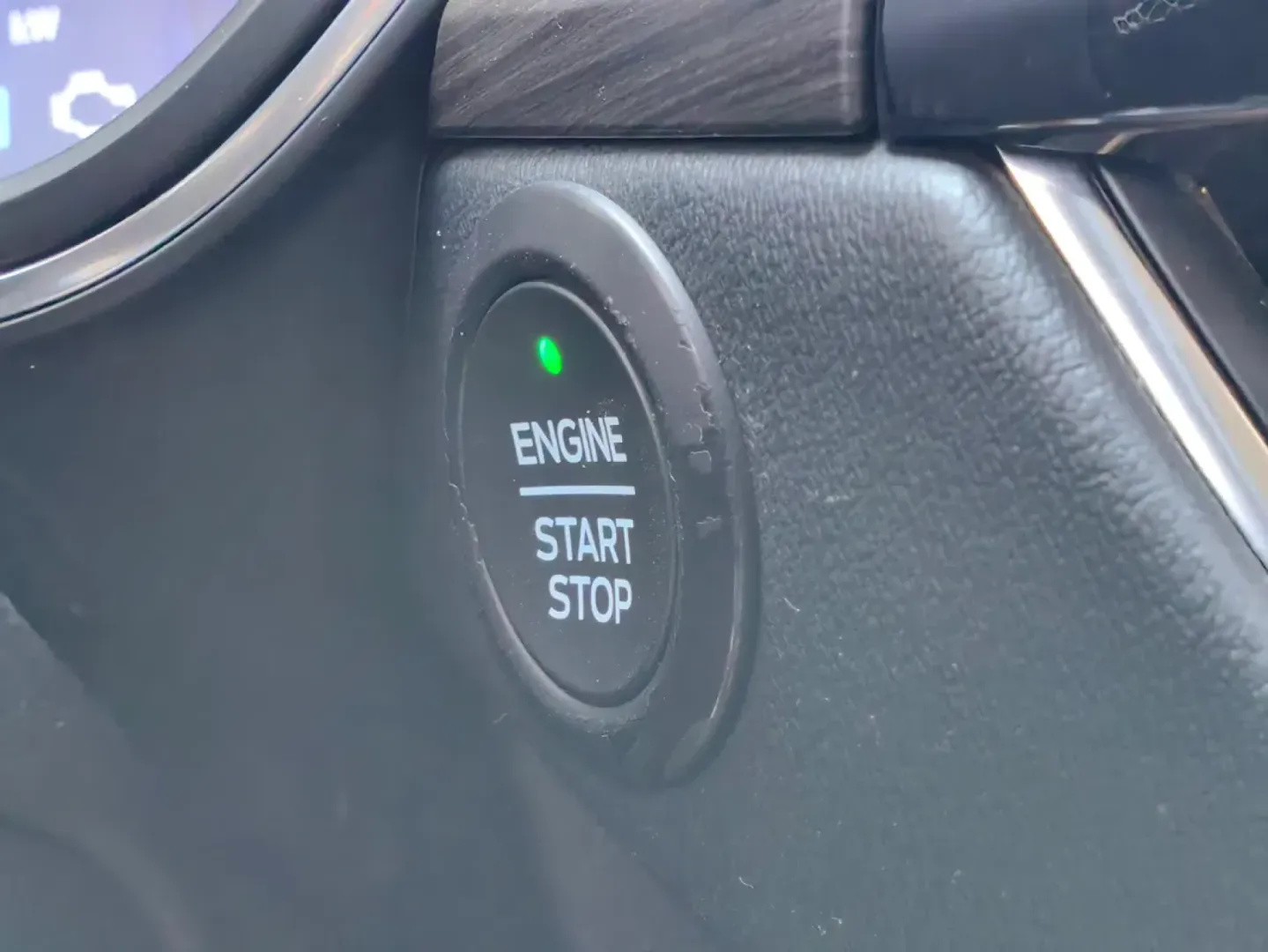 Cumpara/ Vinde online Ford Kuga 2021 SH, la cel mai bun pret pentru tine!