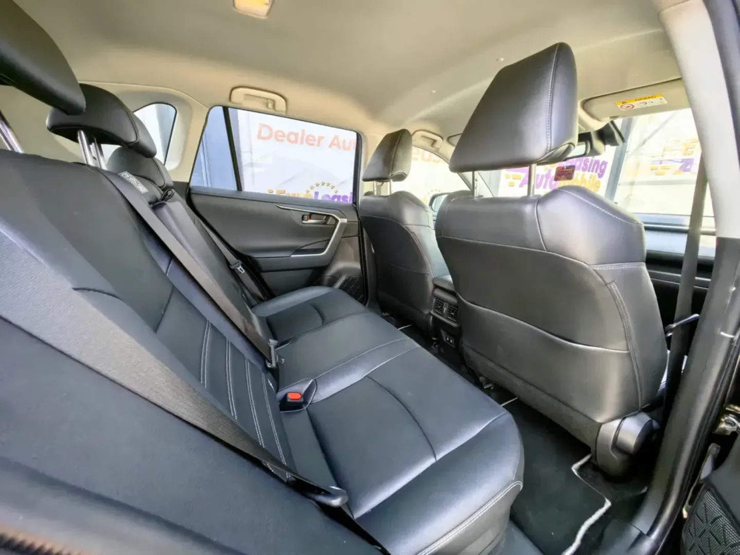 Cumpara/ Vinde online Toyota RAV 4 2021 SH, la cel mai bun pret pentru tine!