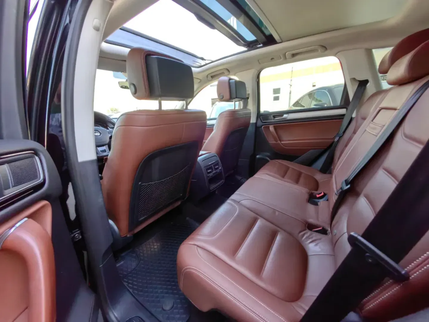 Cumpara/ Vinde online Volkswagen Touareg 2017 SH, la cel mai bun pret pentru tine!