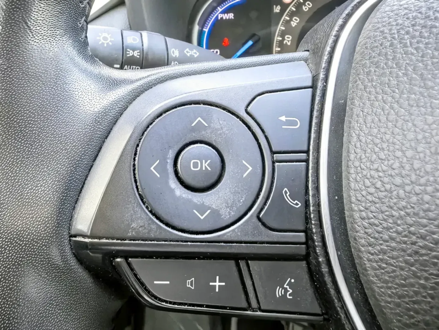 Cumpara/ Vinde online Toyota RAV 4 2021 SH, la cel mai bun pret pentru tine!