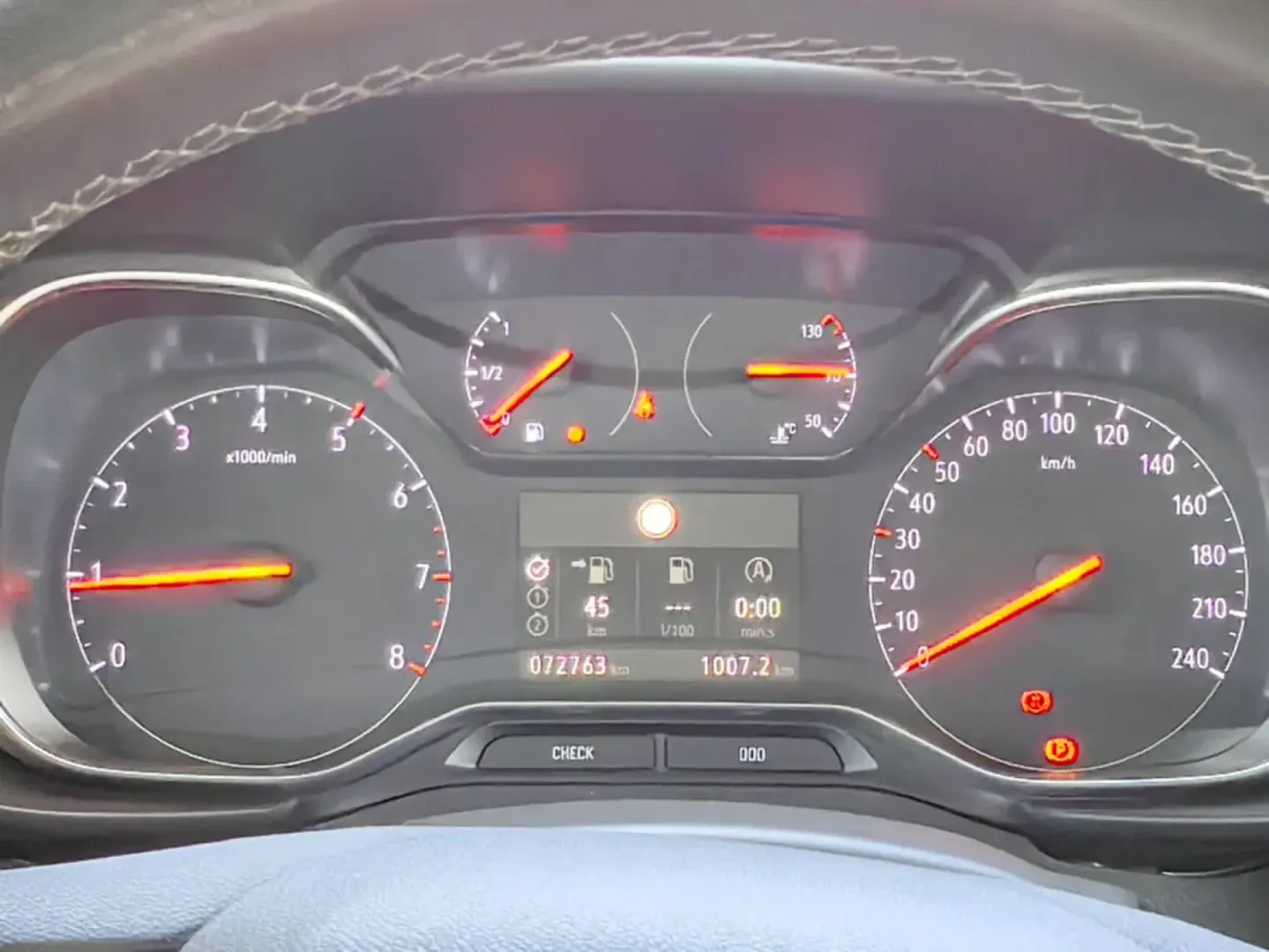 Cumpara/ Vinde online Opel Combo 2022 SH, la cel mai bun pret pentru tine!
