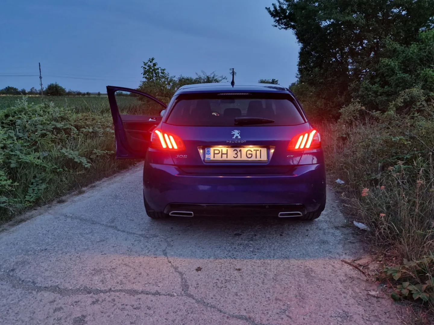Cumpara/ Vinde online Peugeot 308 2015 SH, la cel mai bun pret pentru tine!