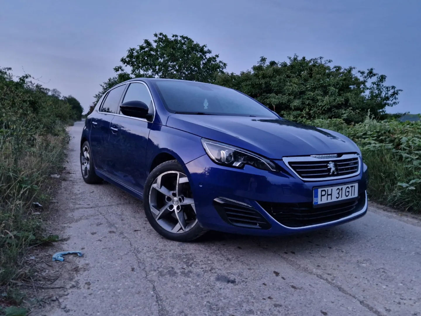 Cumpara/ Vinde online Peugeot 308 2015 SH, la cel mai bun pret pentru tine!