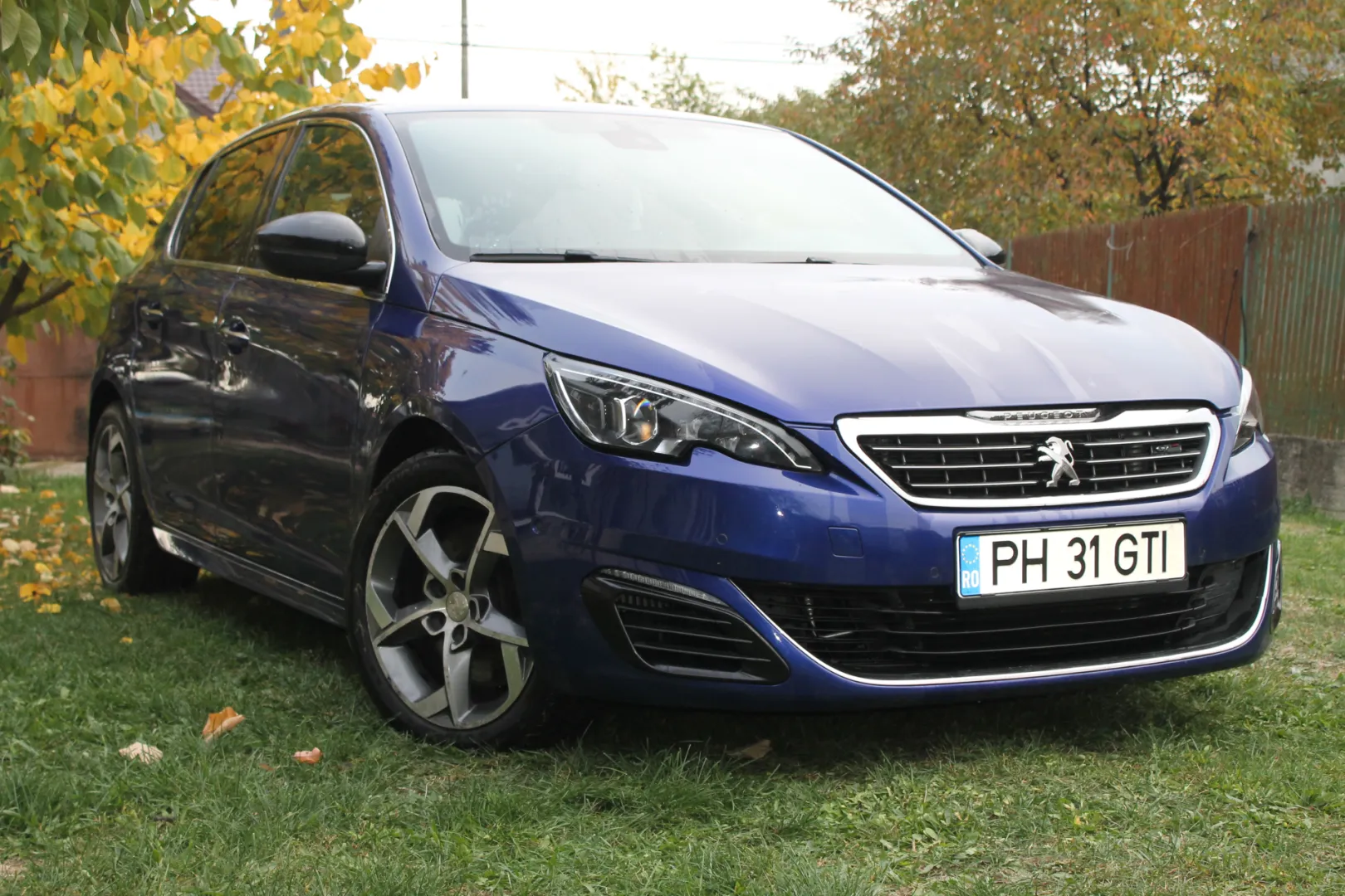 Cumpara/ Vinde online Peugeot 308 2015 SH, la cel mai bun pret pentru tine!