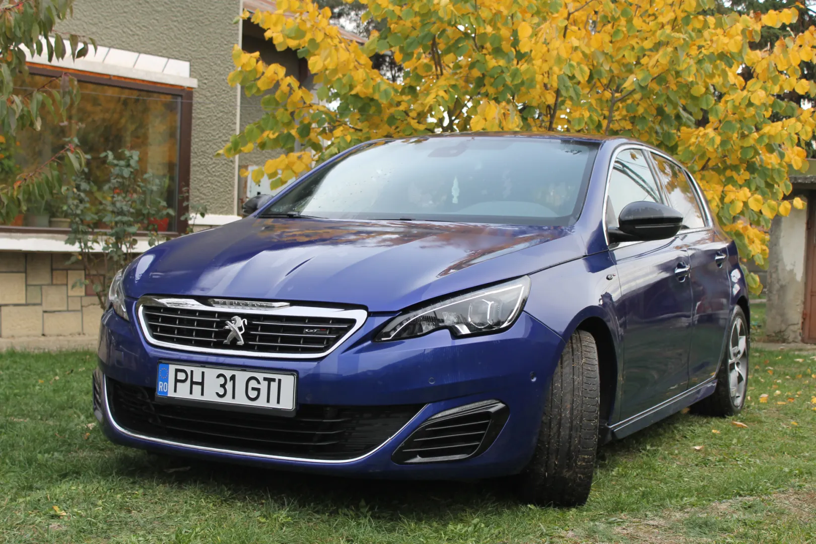 Cumpara/ Vinde online Peugeot 308 2015 SH, la cel mai bun pret pentru tine!