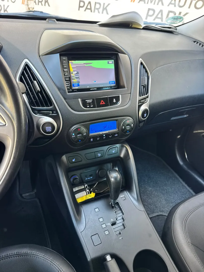 Cumpara/ Vinde online Hyundai ix35 2010 SH, la cel mai bun pret pentru tine!