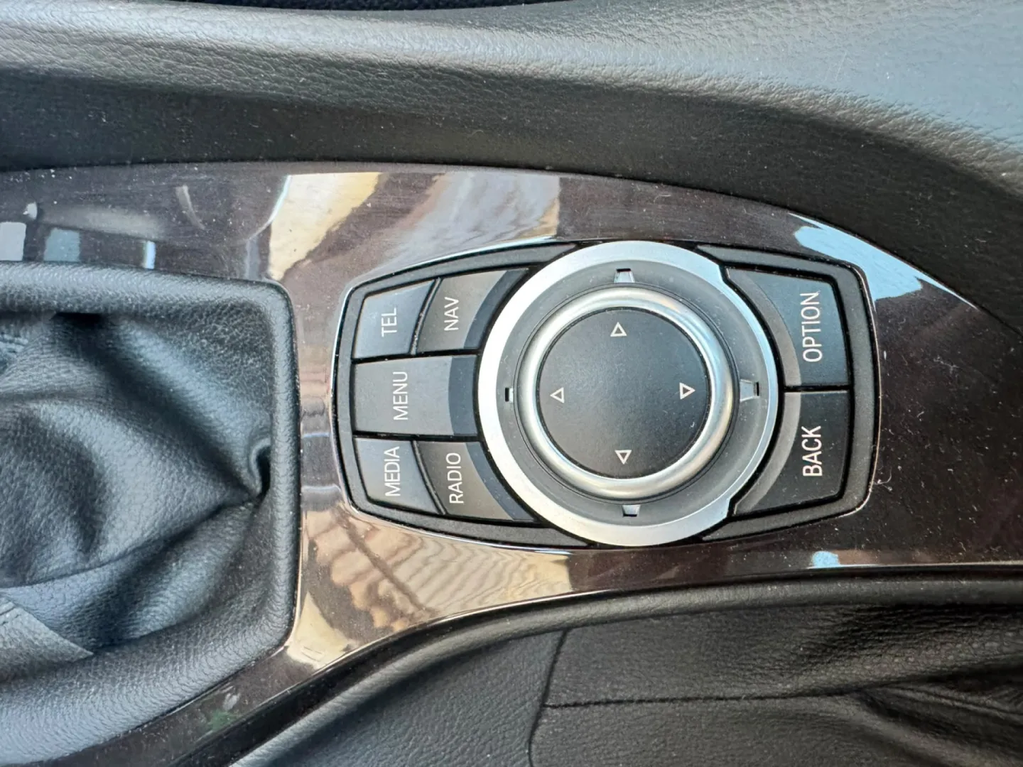 Cumpara/ Vinde online BMW X1 2012 SH, la cel mai bun pret pentru tine!