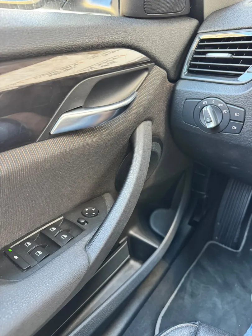 Cumpara/ Vinde online BMW X1 2012 SH, la cel mai bun pret pentru tine!