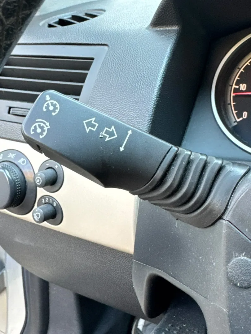 Cumpara/ Vinde online Opel Astra 2007 SH, la cel mai bun pret pentru tine!
