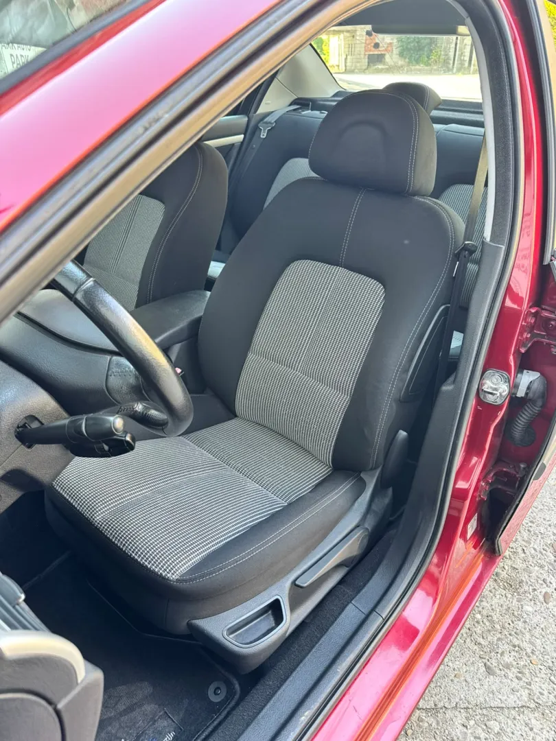 Cumpara/ Vinde online Peugeot 407 2007 SH, la cel mai bun pret pentru tine!