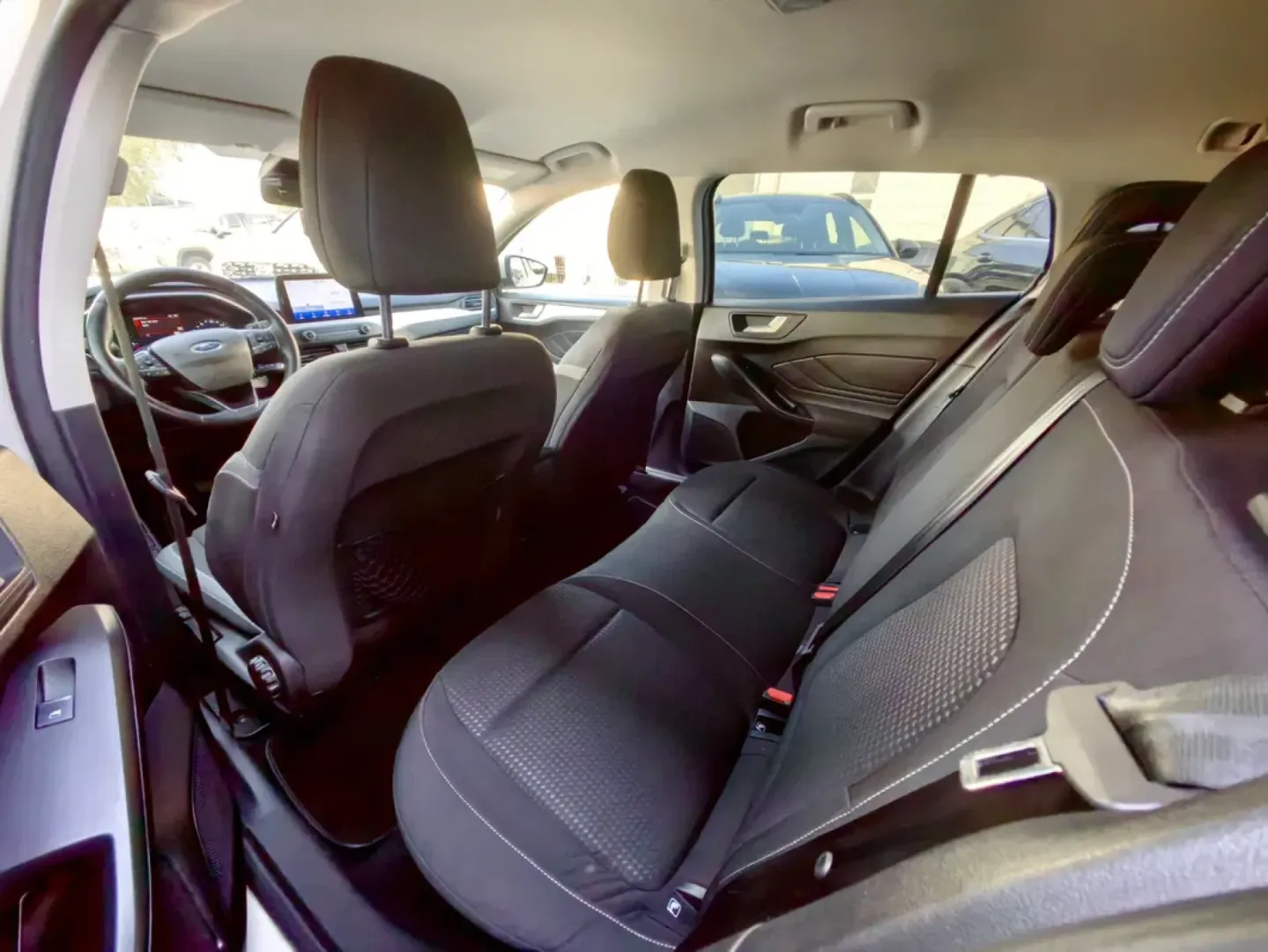 Cumpara/ Vinde online Ford Focus 2021 SH, la cel mai bun pret pentru tine!