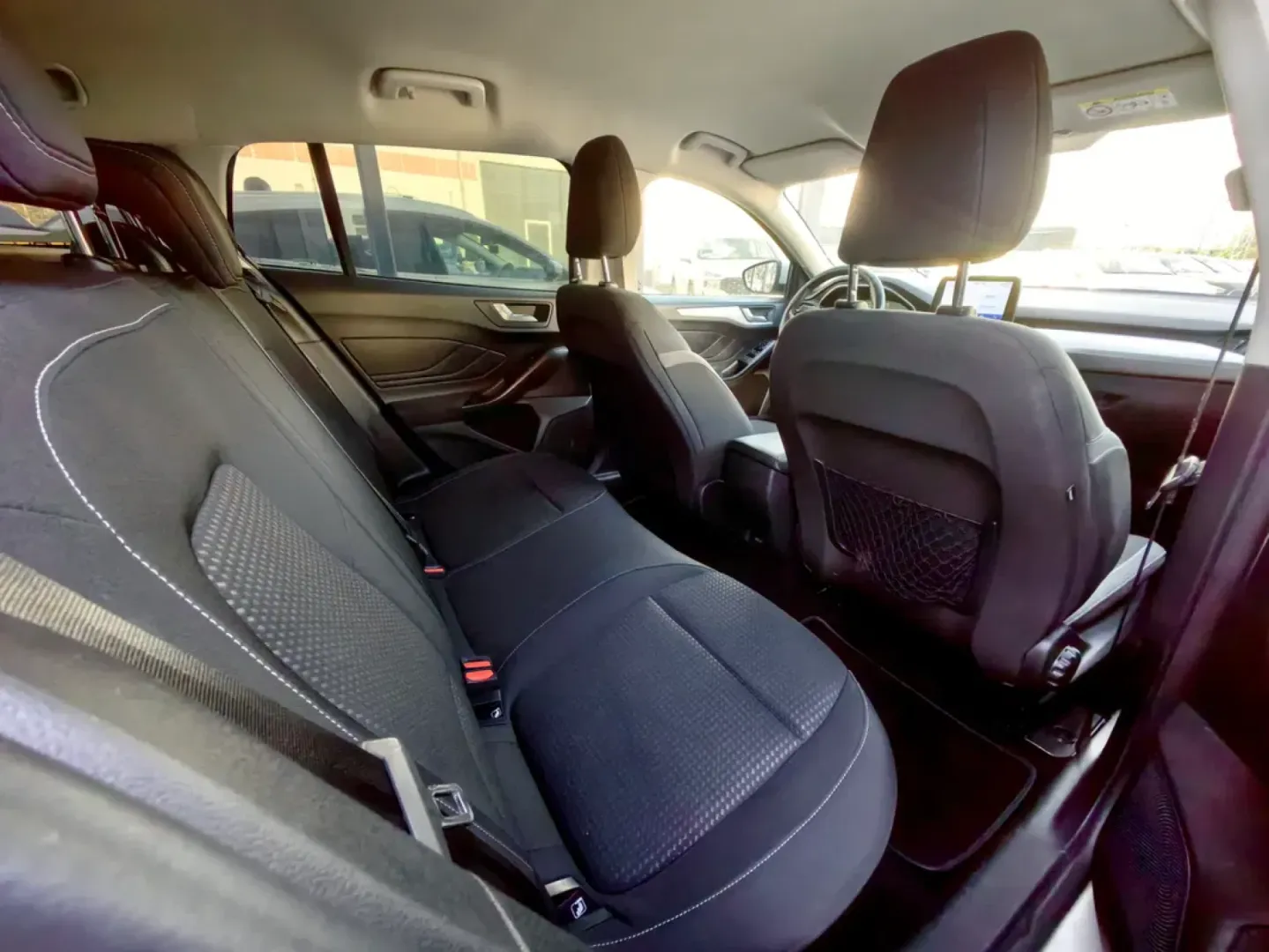 Cumpara/ Vinde online Ford Focus 2021 SH, la cel mai bun pret pentru tine!