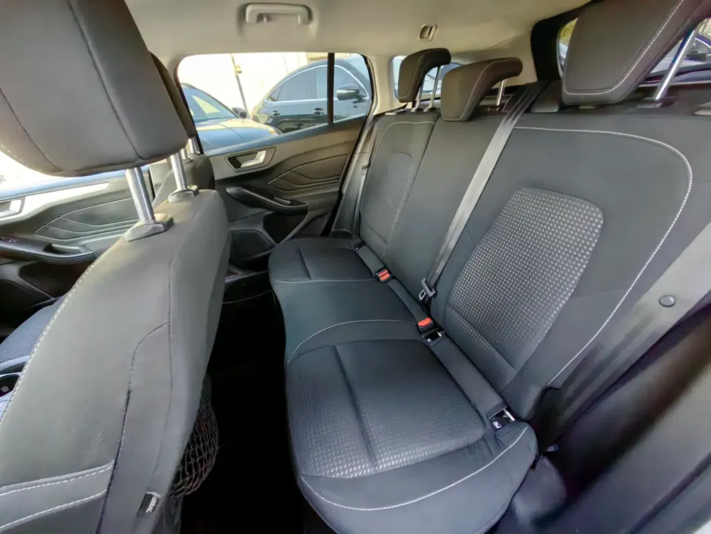 Cumpara/ Vinde online Ford Focus 2021 SH, la cel mai bun pret pentru tine!