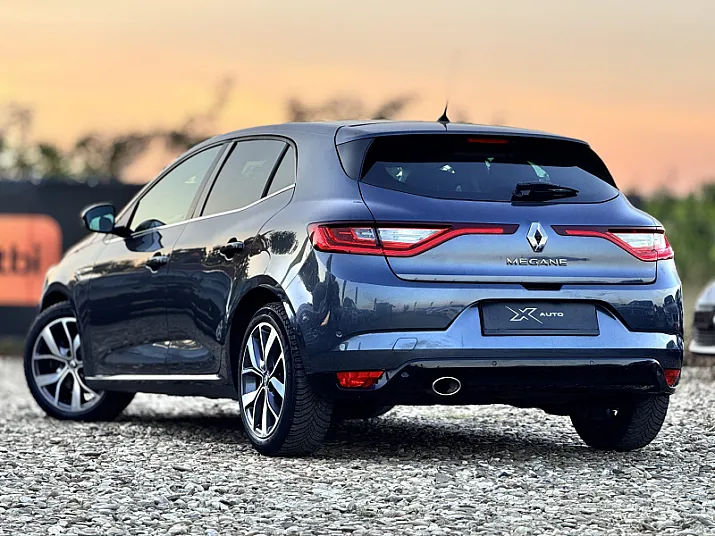 Cumpără / Vinde Renault  Megane 2016 SH, la cel mai bun pret pentru tine!