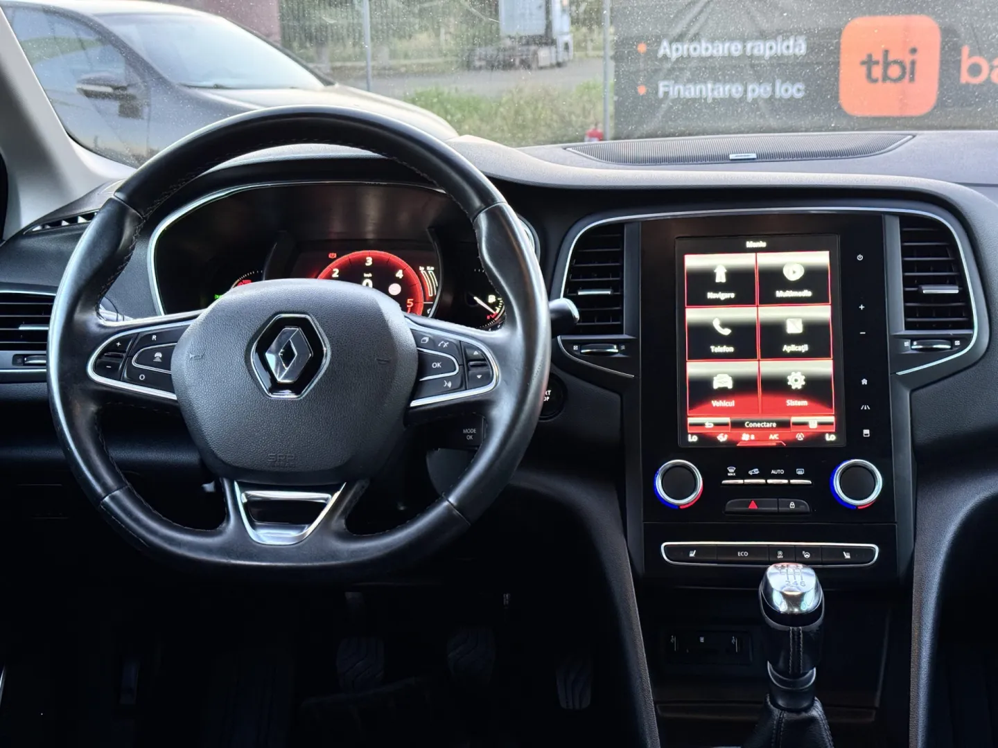 Cumpara/ Vinde online Renault  Megane 2016 SH, la cel mai bun pret pentru tine!