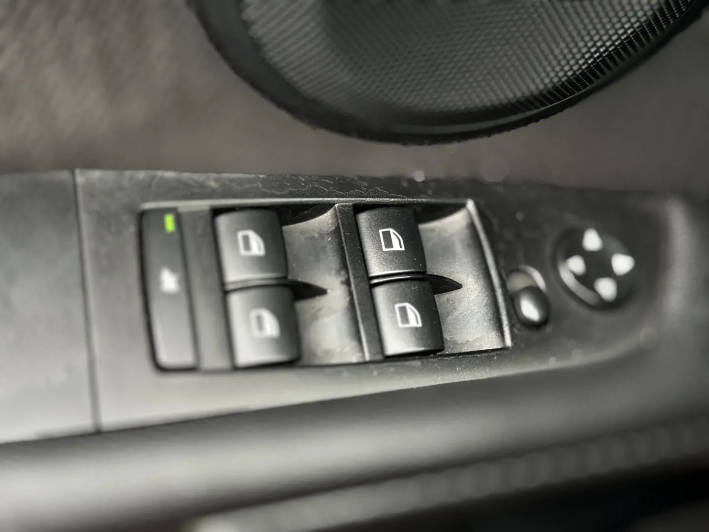 Cumpara/ Vinde online BMW 3 Series 2009 SH, la cel mai bun pret pentru tine!