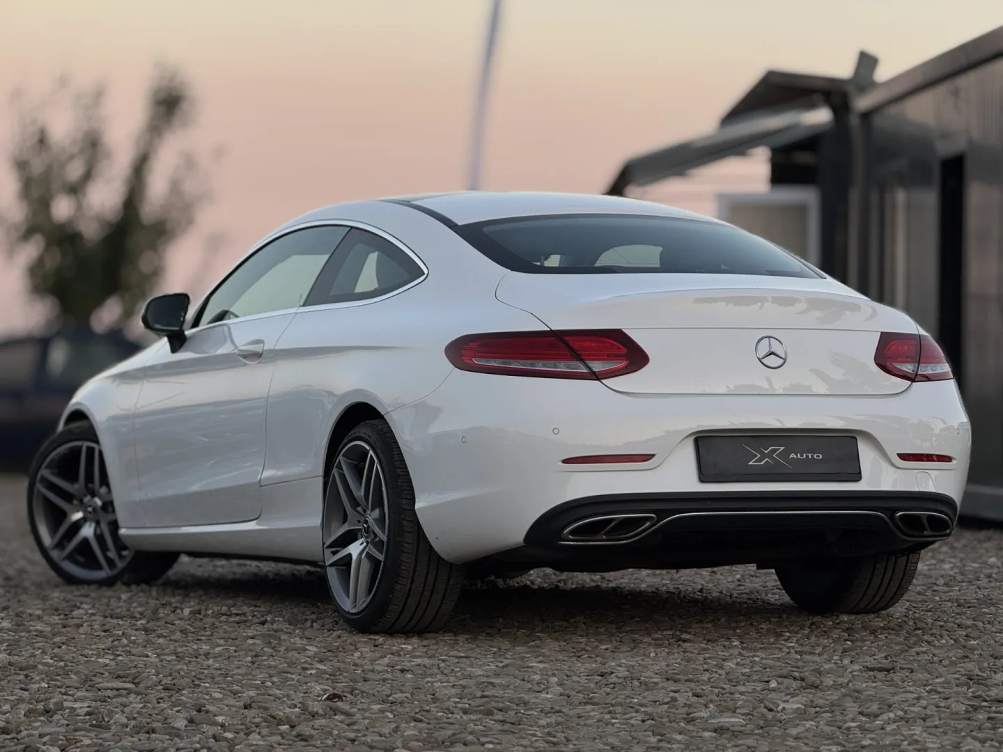 Cumpara/ Vinde online Mercedes-Benz C-Class 2016 SH, la cel mai bun pret pentru tine!