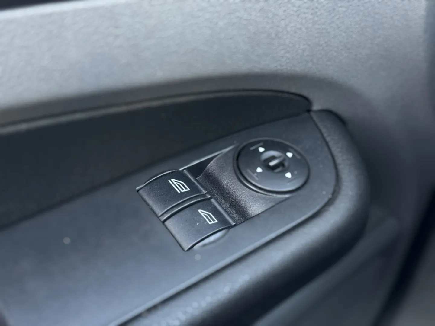 Cumpara/ Vinde online Ford Focus 2009 SH, la cel mai bun pret pentru tine!