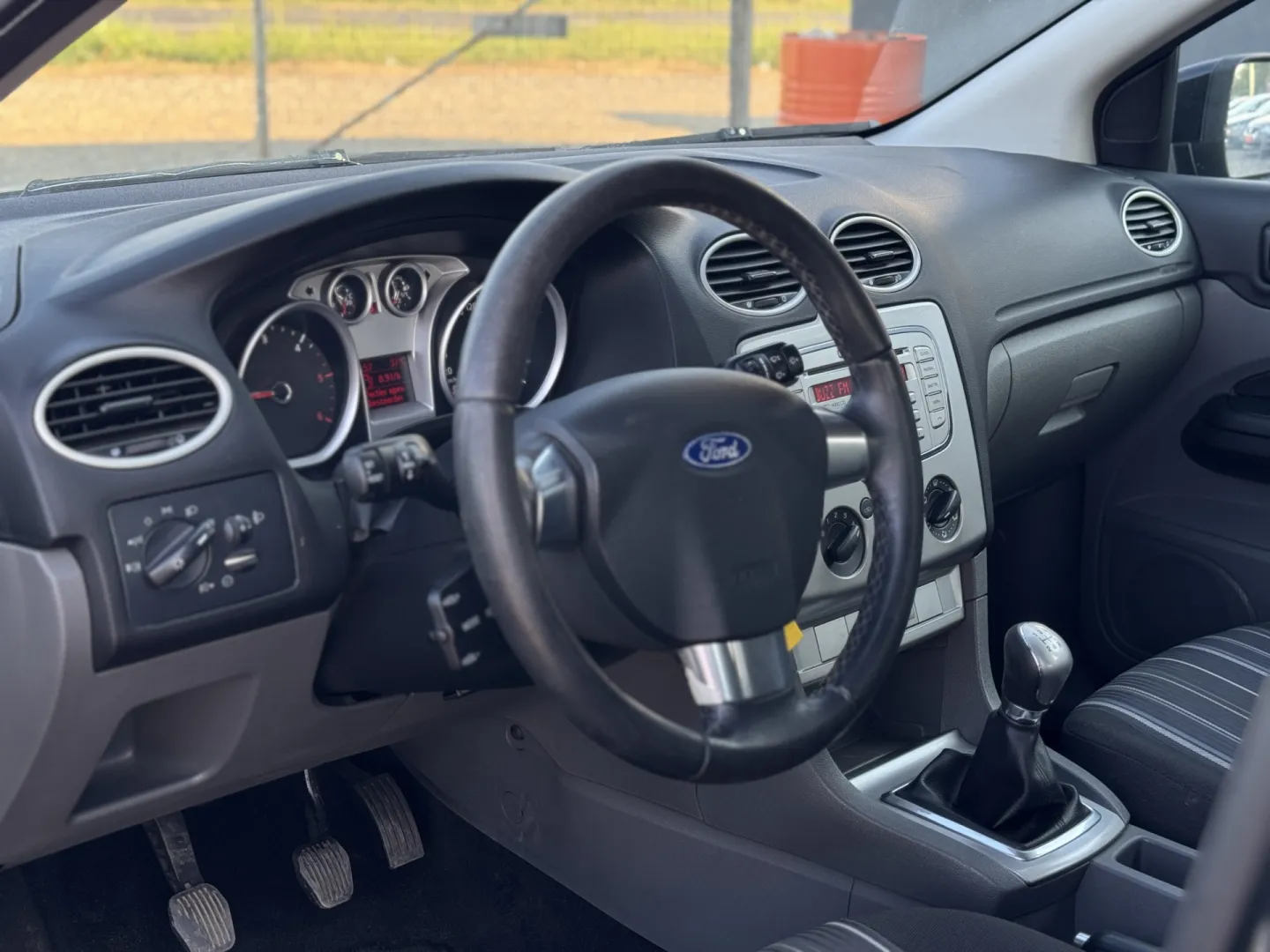 Cumpara/ Vinde online Ford Focus 2009 SH, la cel mai bun pret pentru tine!