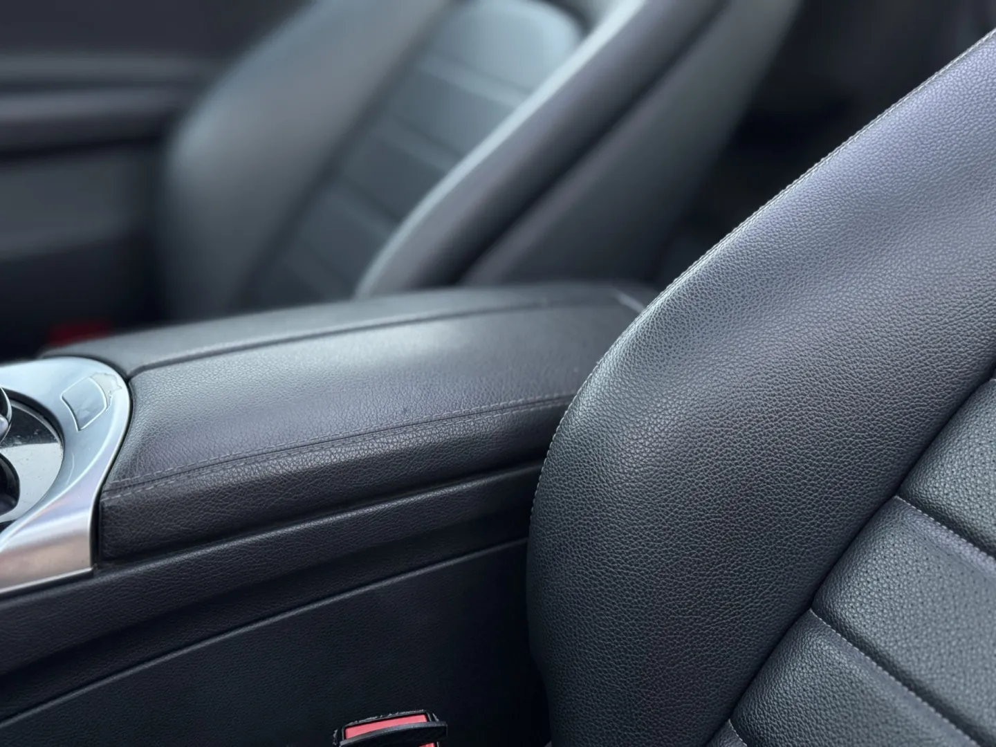 Cumpara/ Vinde online Mercedes-Benz C-Class 2016 SH, la cel mai bun pret pentru tine!