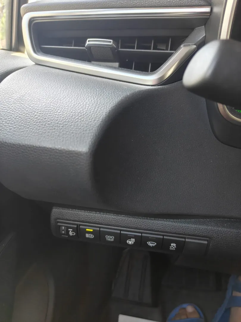 Cumpara/ Vinde online Toyota Corolla 2025 SH, la cel mai bun pret pentru tine!