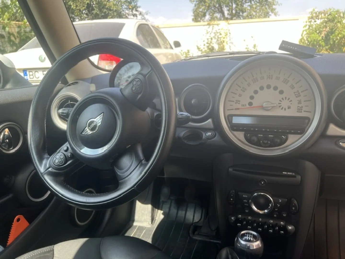 Cumpara/ Vinde online MINI Cooper 2010 SH, la cel mai bun pret pentru tine!
