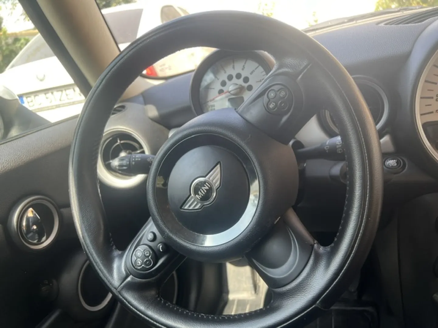 Cumpara/ Vinde online MINI Cooper 2010 SH, la cel mai bun pret pentru tine!