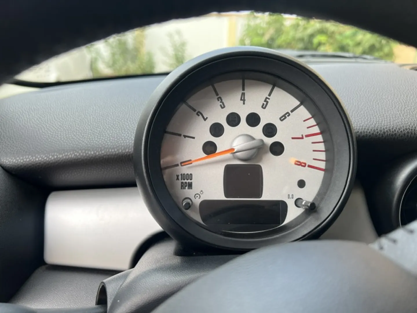 Cumpara/ Vinde online MINI Cooper 2010 SH, la cel mai bun pret pentru tine!