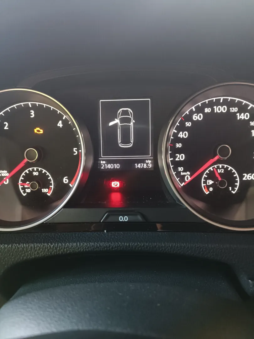 Cumpara/ Vinde online Volkswagen Golf 2014 SH, la cel mai bun pret pentru tine!