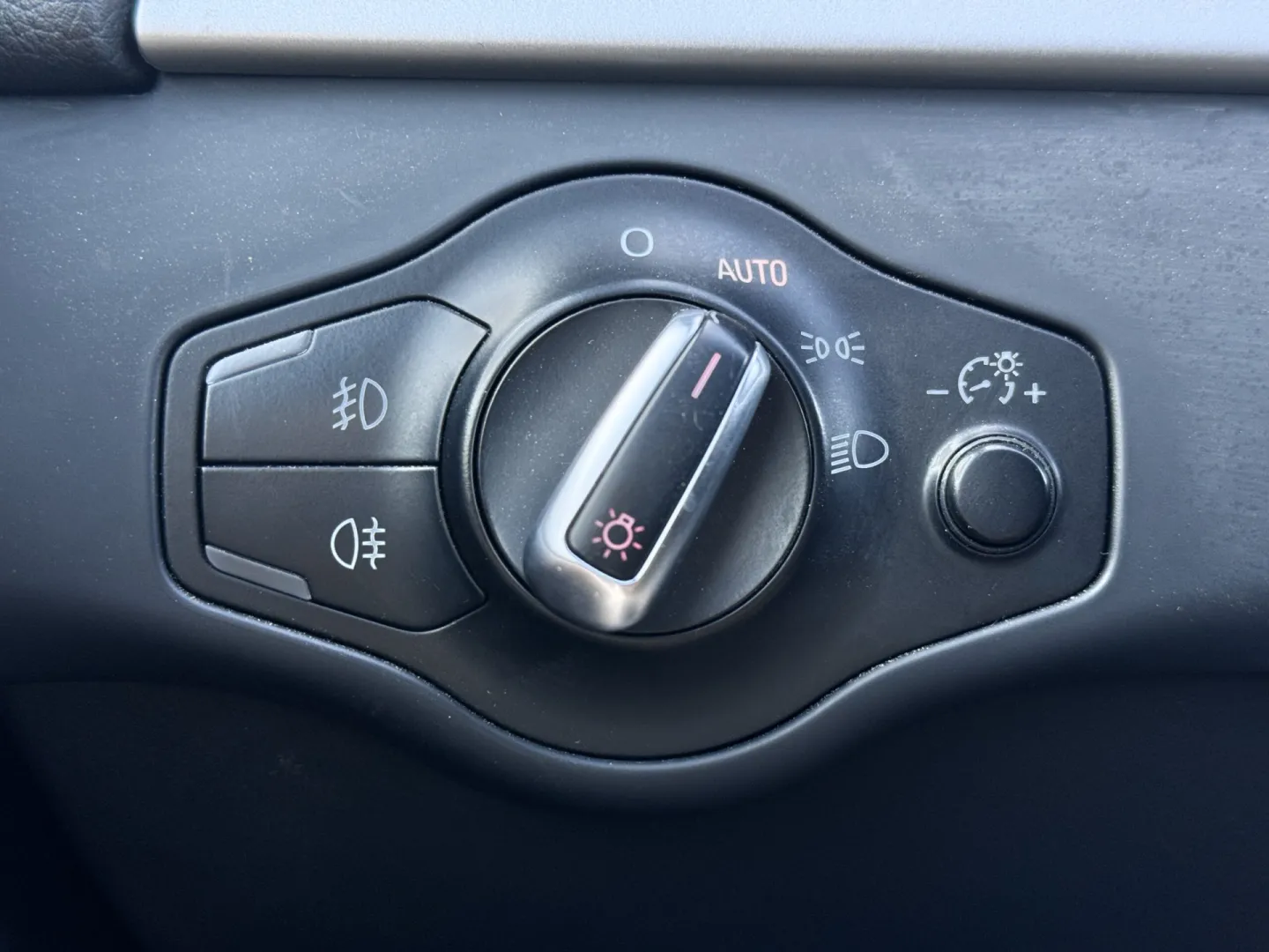 Cumpara/ Vinde online Audi A5 2011 SH, la cel mai bun pret pentru tine!