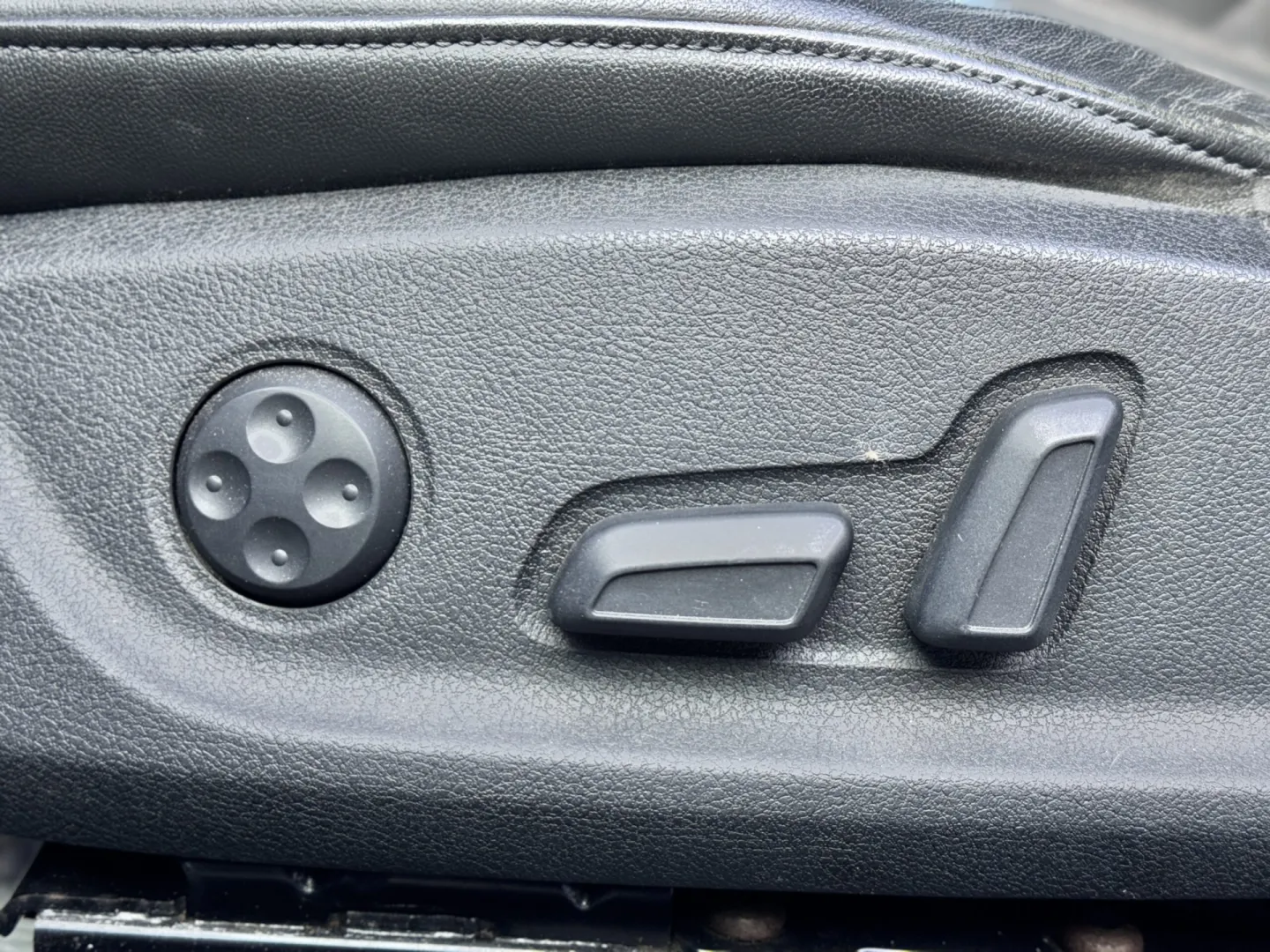 Cumpara/ Vinde online Audi A5 2011 SH, la cel mai bun pret pentru tine!