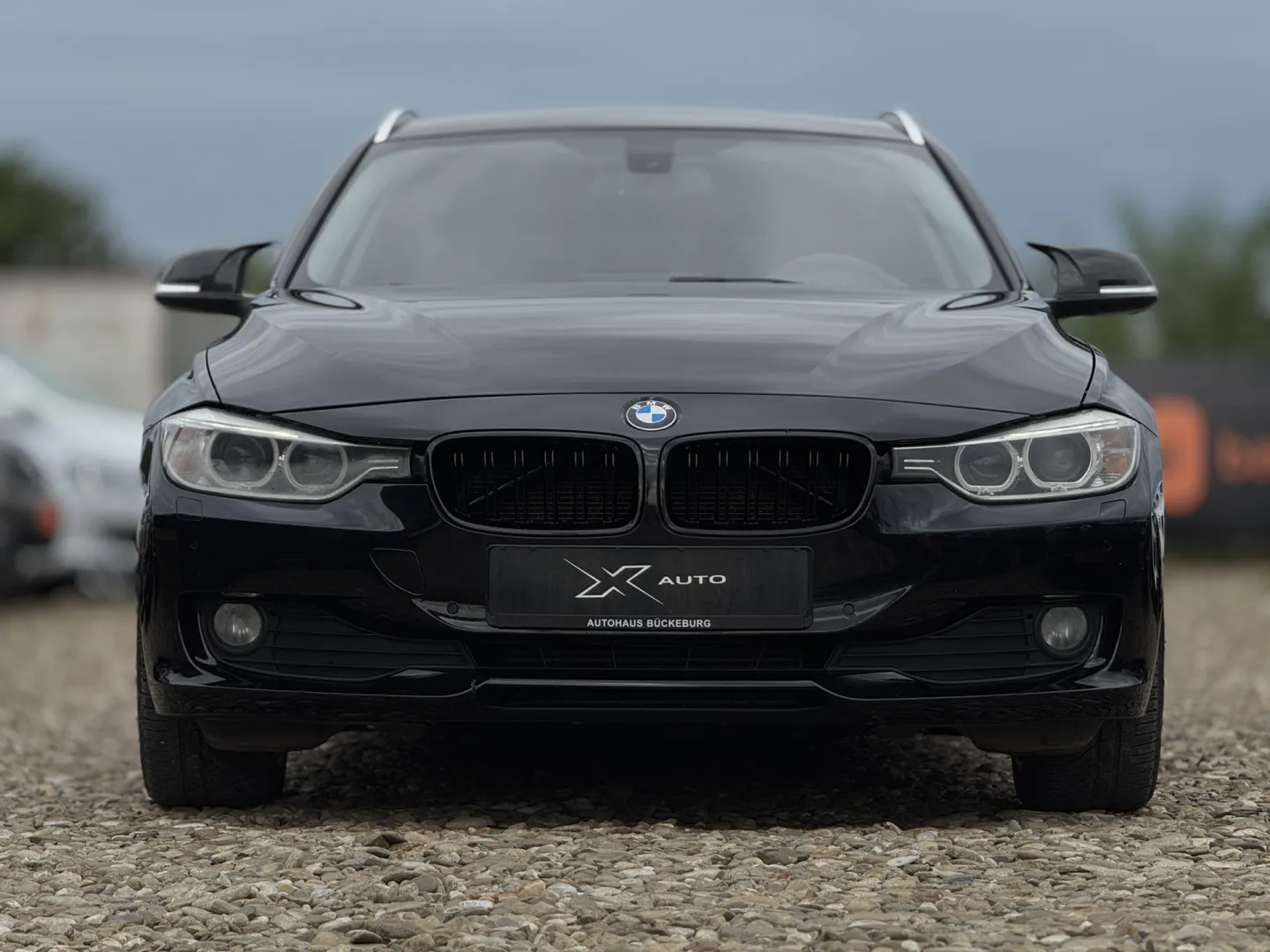 Cumpara/ Vinde online BMW 3 Series 2013 SH, la cel mai bun pret pentru tine!